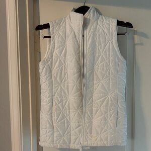 Jane Ashley White Quilted Vest
